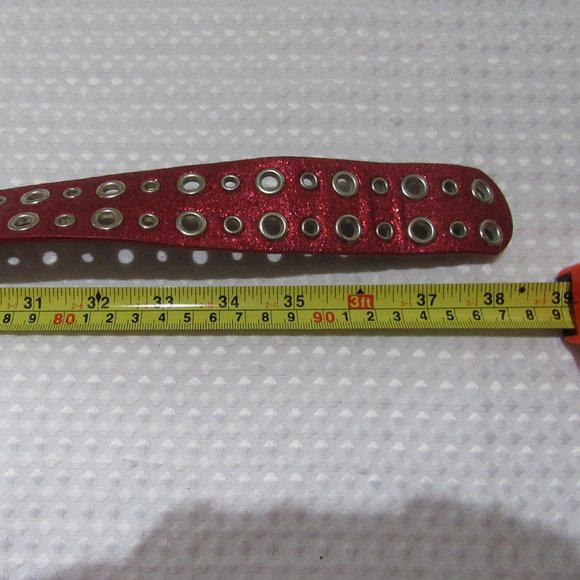Red sparkle belt Ladies small - Picture 4 of 5